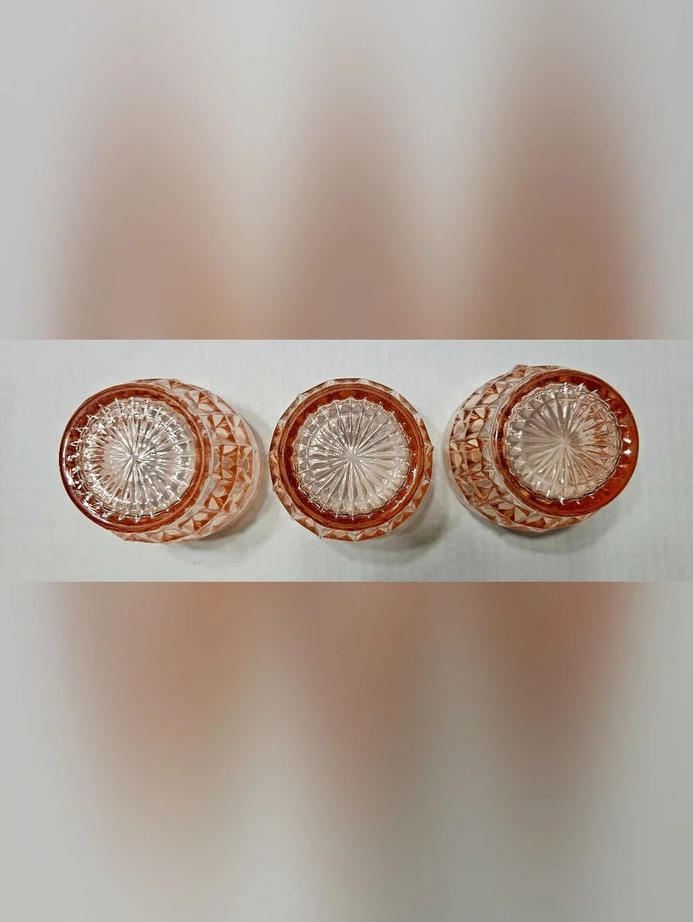 Jeannette Glass preowned vtg